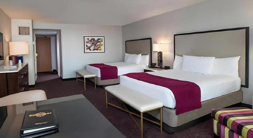 Resort Suncoast And Casino